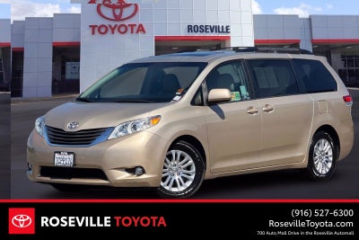 2014 Toyota Sienna XLE
