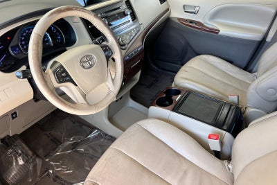 2014 Toyota Sienna XLE