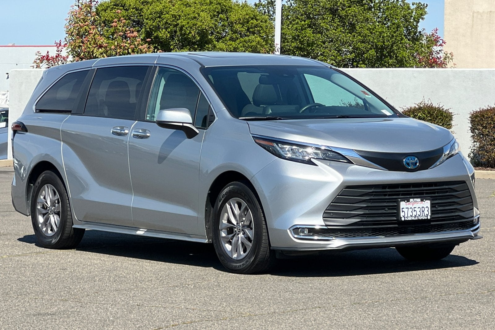 2022 Toyota Sienna XLE