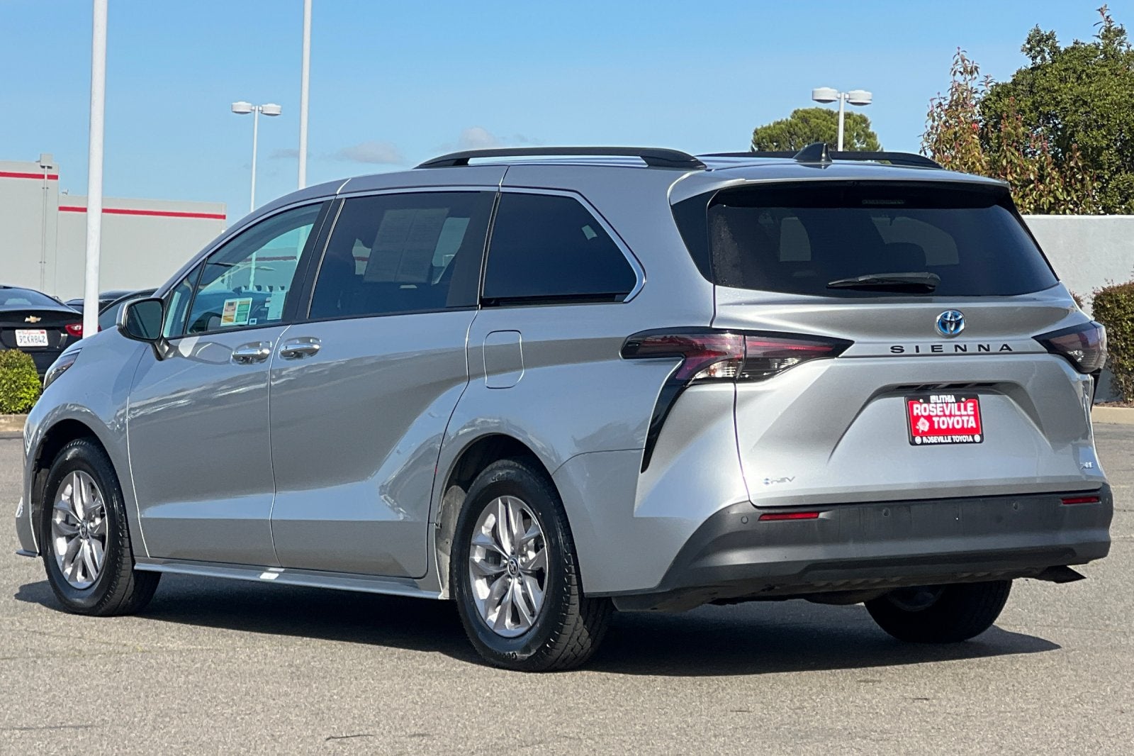 2025 Toyota Sienna XLE