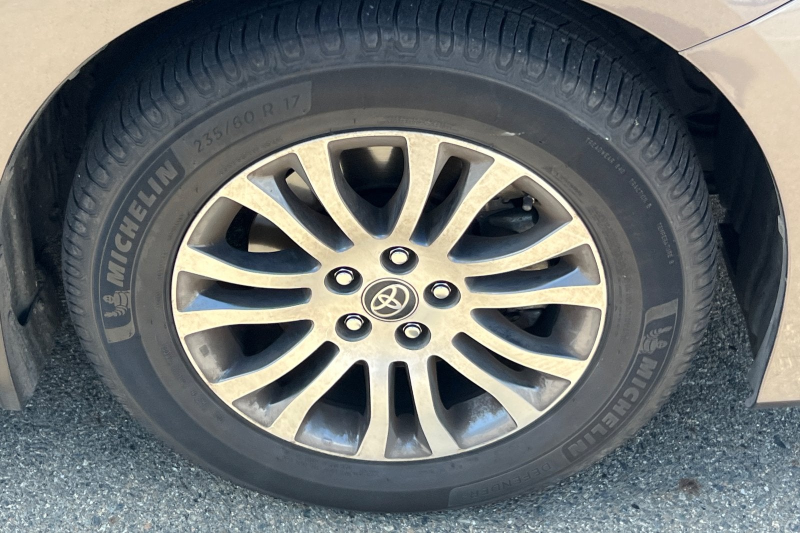 2020 Toyota Sienna XLE Premium