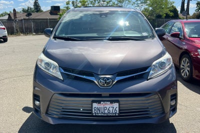 2020 Toyota Sienna XLE Premium
