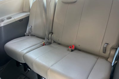 2020 Toyota Sienna XLE