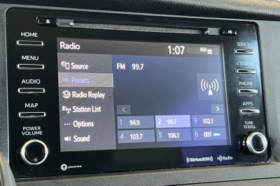 2020 Toyota Sienna XLE