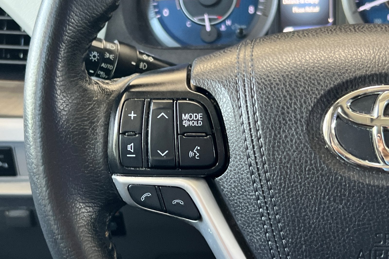 2020 Toyota Sienna XLE