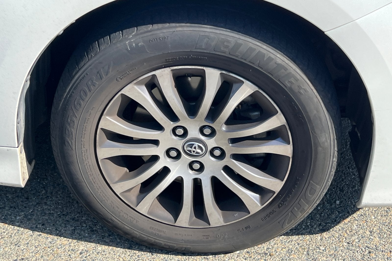 2018 Toyota Sienna XLE