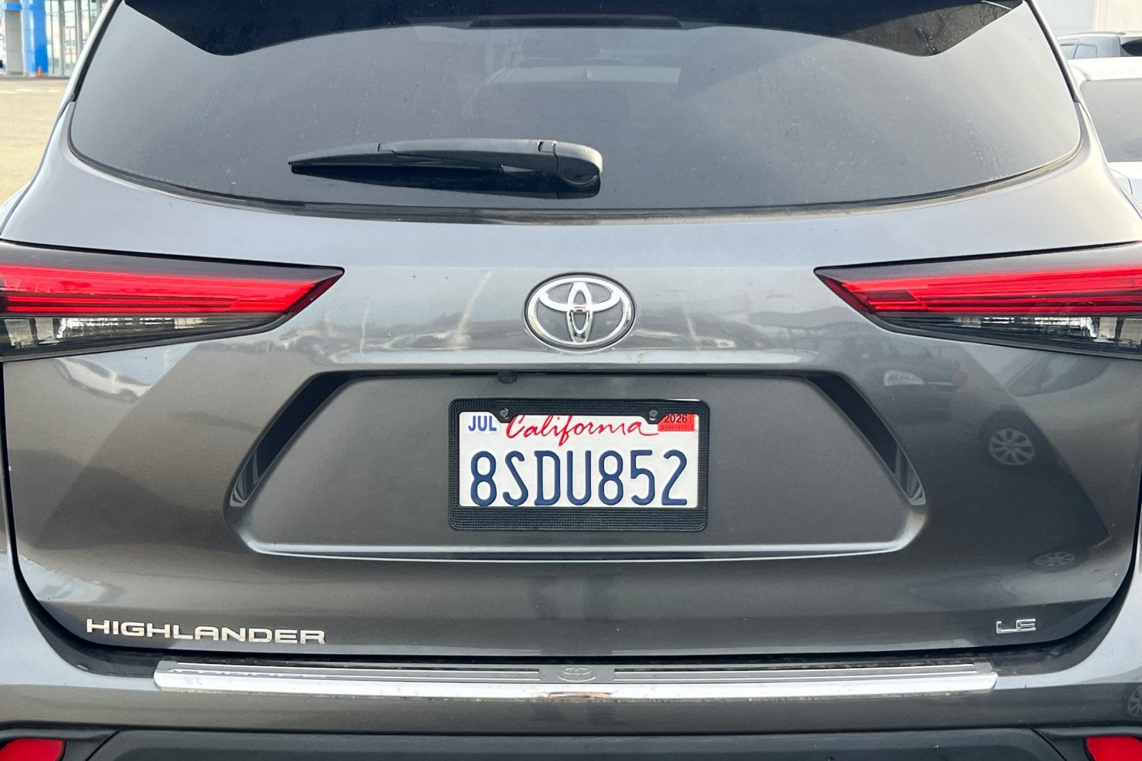 2020 Toyota Highlander LE