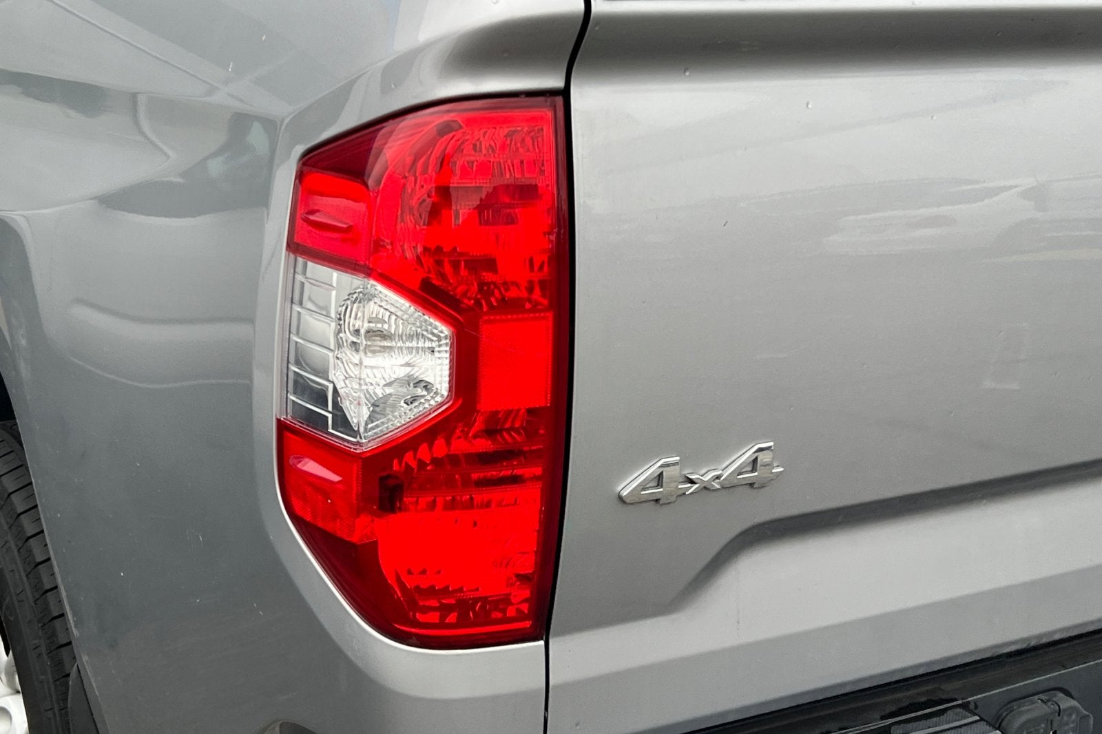2016 Toyota Tundra SR5