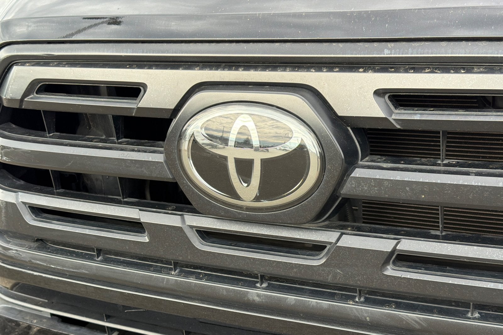 2019 Toyota Tacoma SR