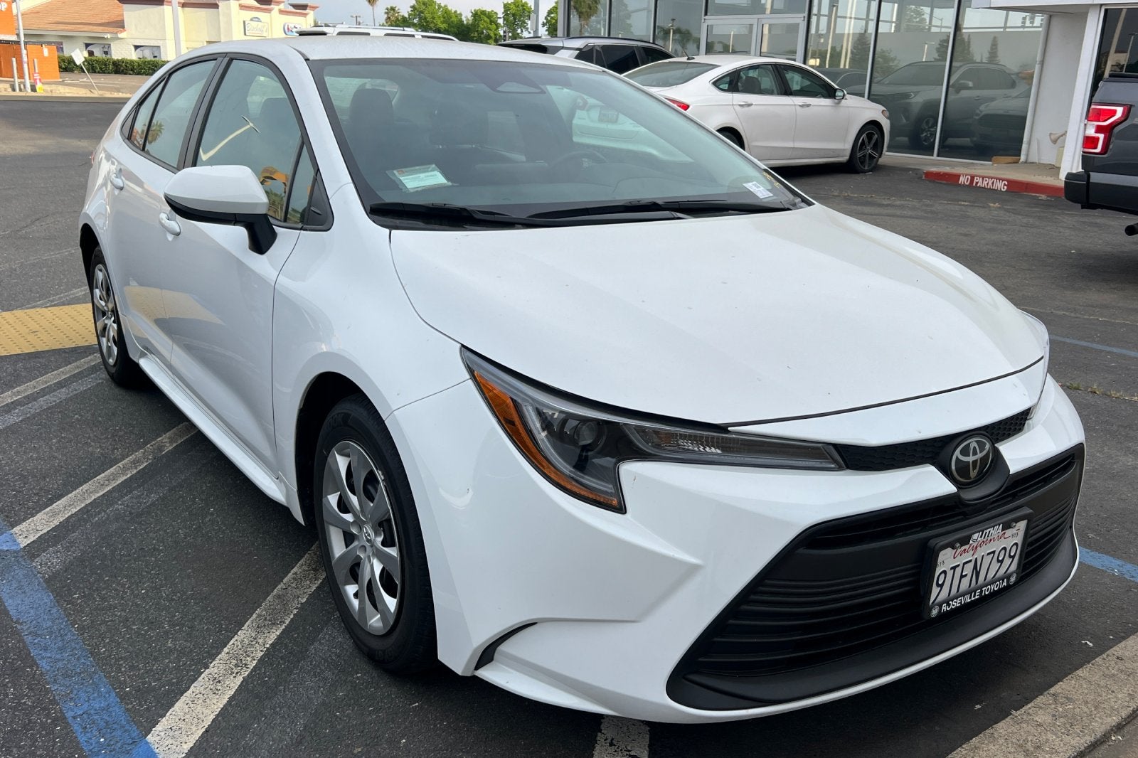 2025 Toyota Corolla LE