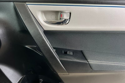 2016 Toyota Corolla LE Plus