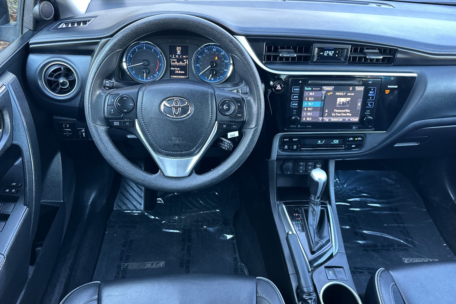 2017 Toyota Corolla XLE