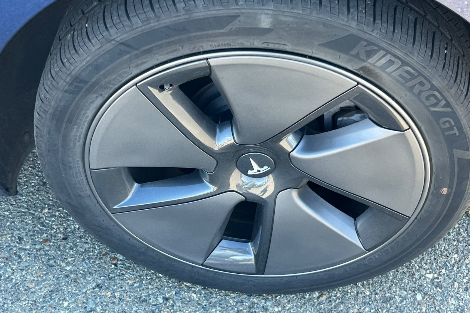 2023 Tesla Model 3 Base