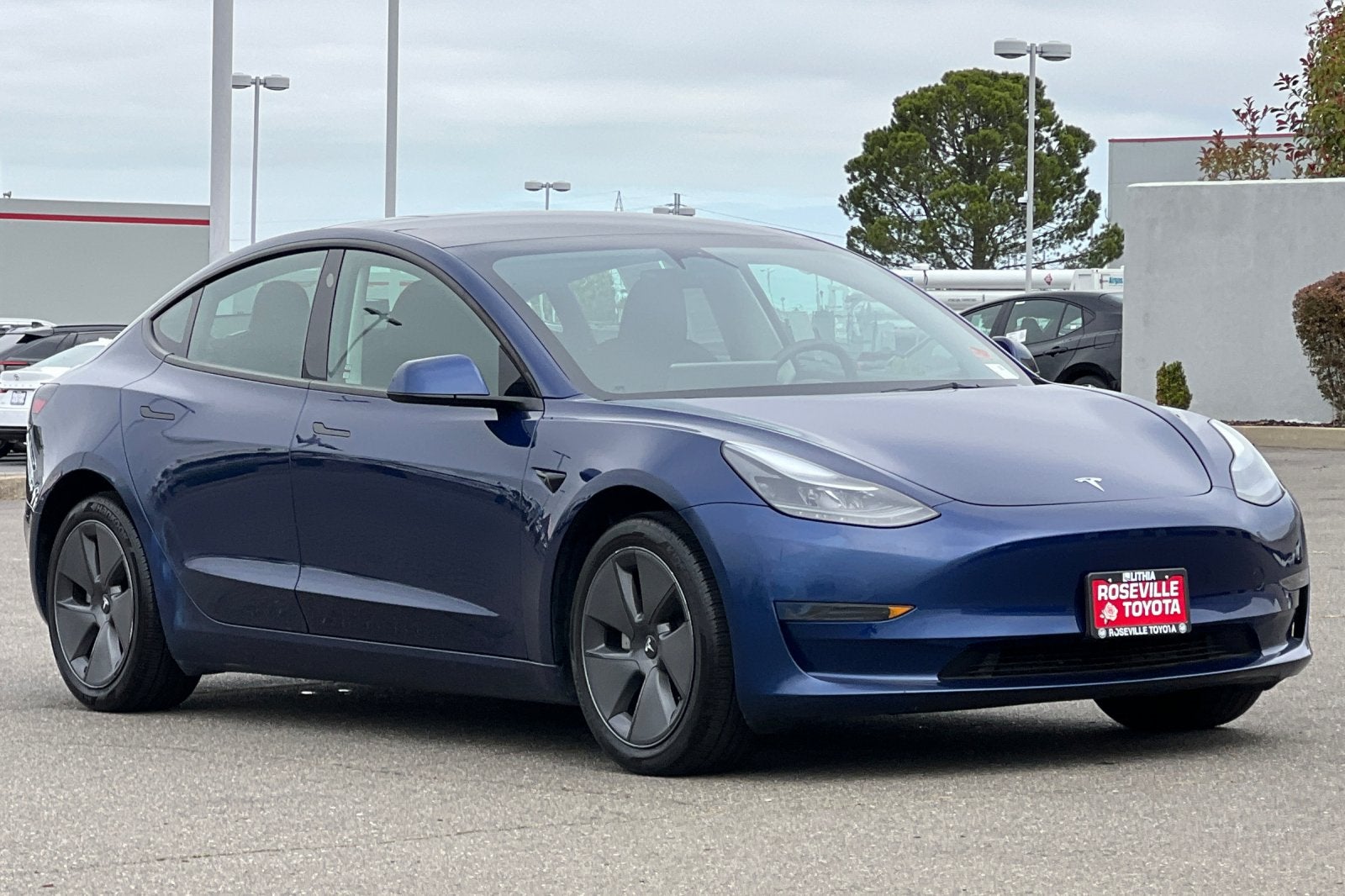 2023 Tesla Model 3 Base