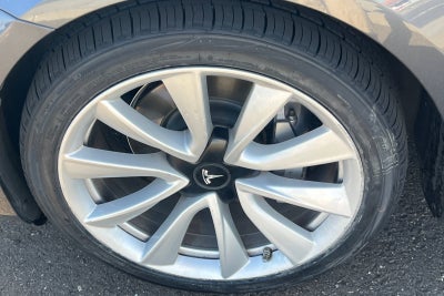2018 Tesla Model 3 Base