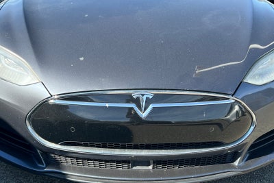 2015 Tesla Model S 85D