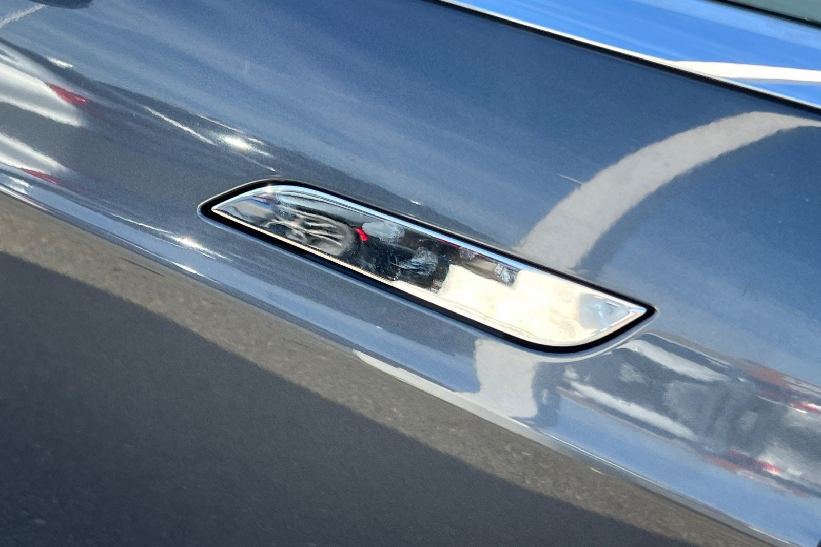 2015 Tesla Model S 85D