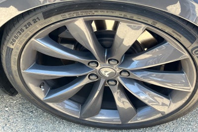 2015 Tesla Model S 85D