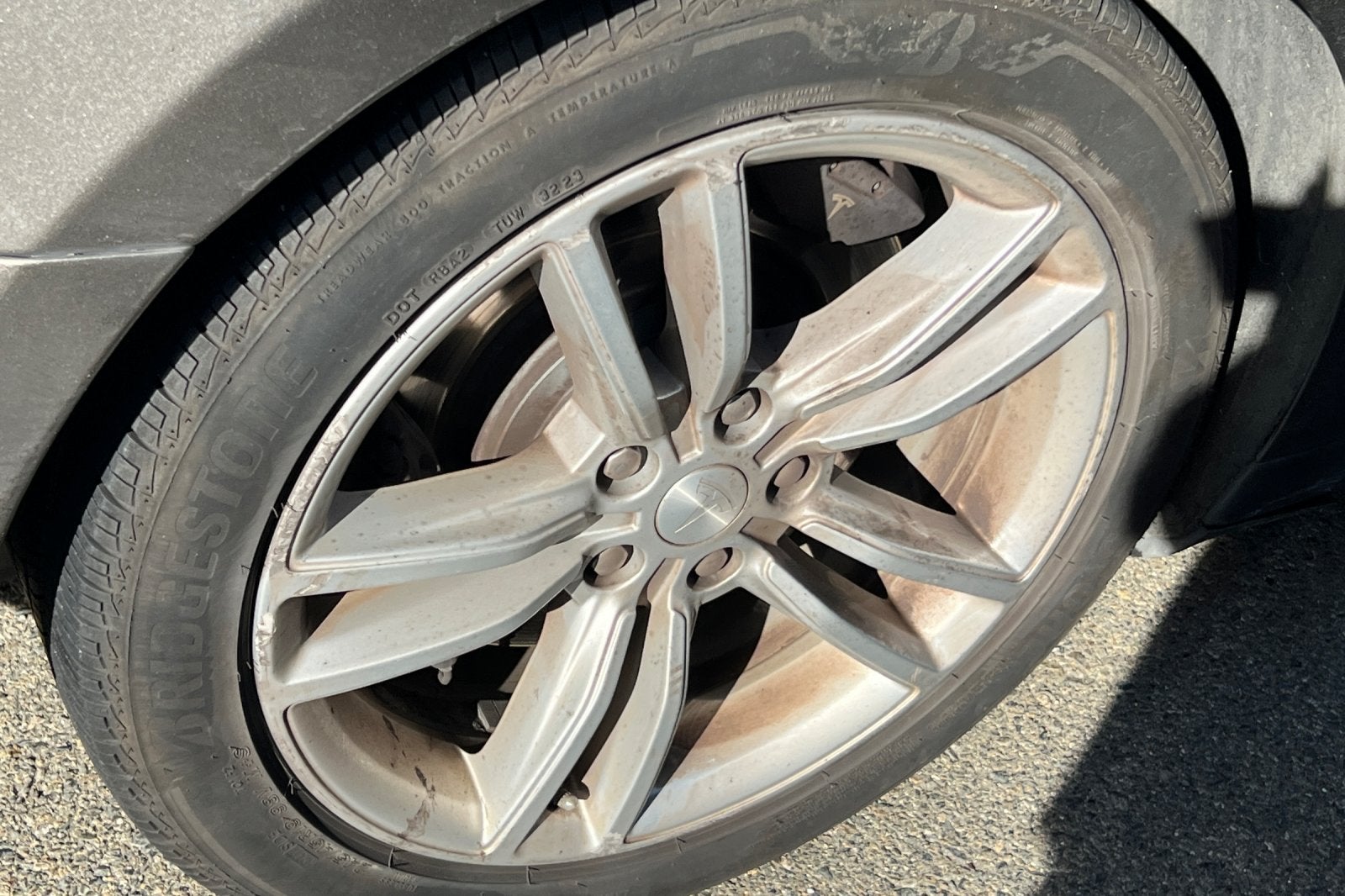 2015 Tesla Model S 90D