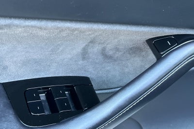 2020 Tesla Model Y Performance