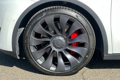 2020 Tesla Model Y Performance