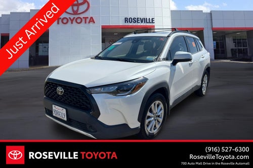 2022 Toyota Corolla Cross LE