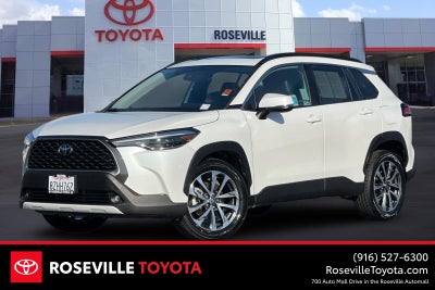 2022 Toyota Corolla Cross XLE