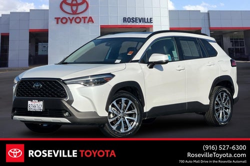 2022 Toyota Corolla Cross XLE