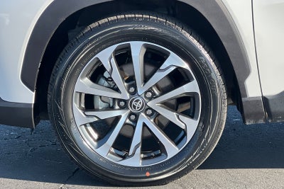 2022 Toyota Corolla Cross XLE