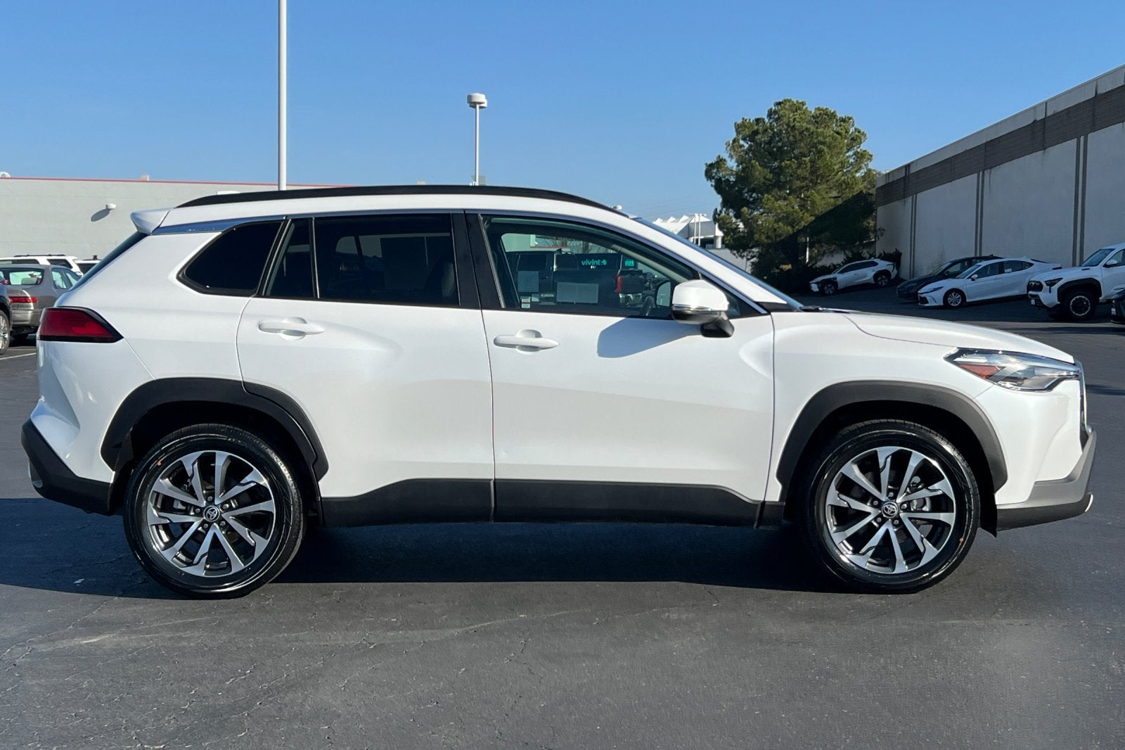 2022 Toyota Corolla Cross XLE