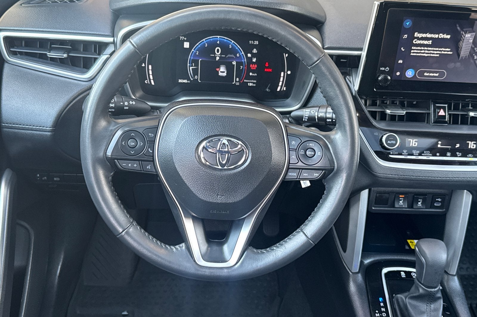 2023 Toyota Corolla Cross XLE