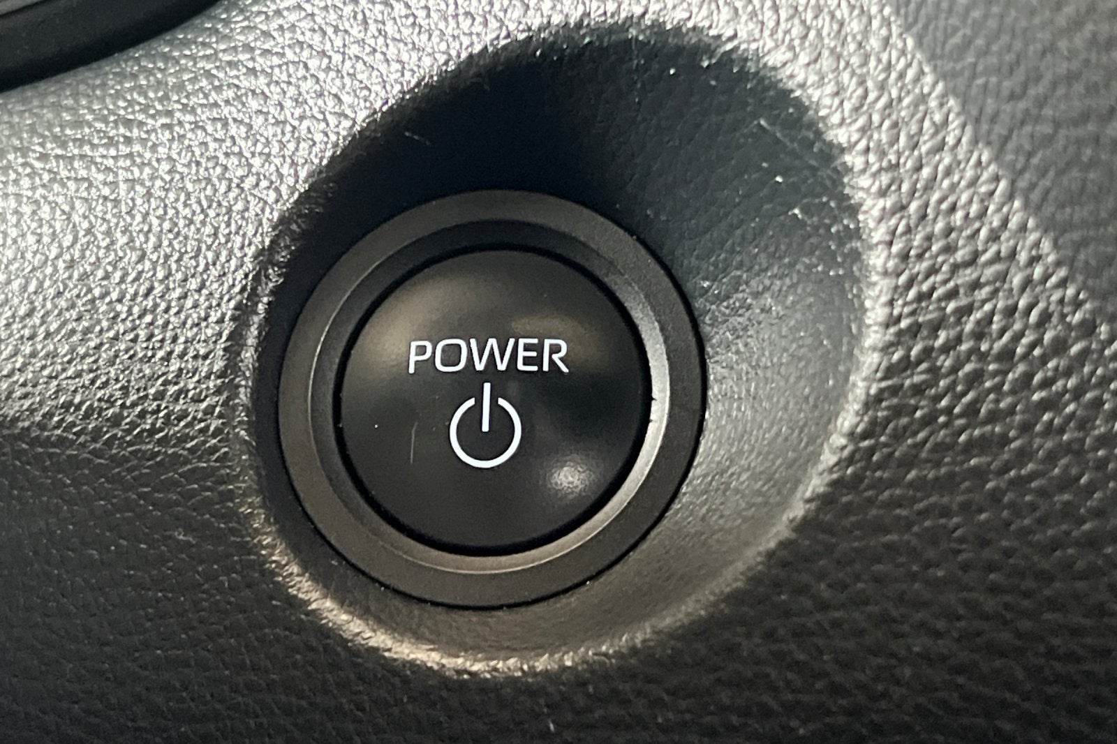 2024 Toyota Corolla Cross Hybrid XSE