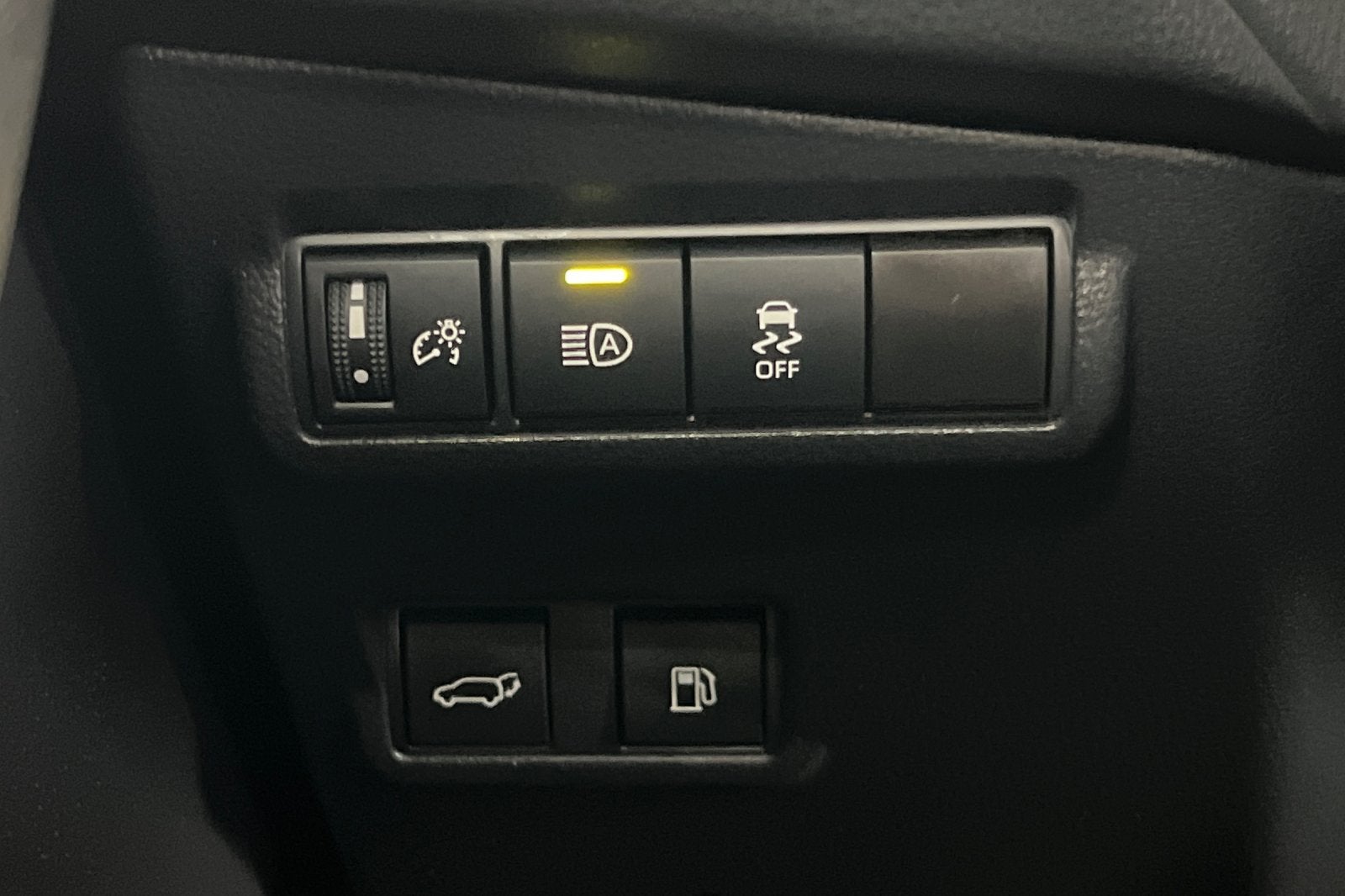 2024 Toyota Corolla Cross Hybrid XSE