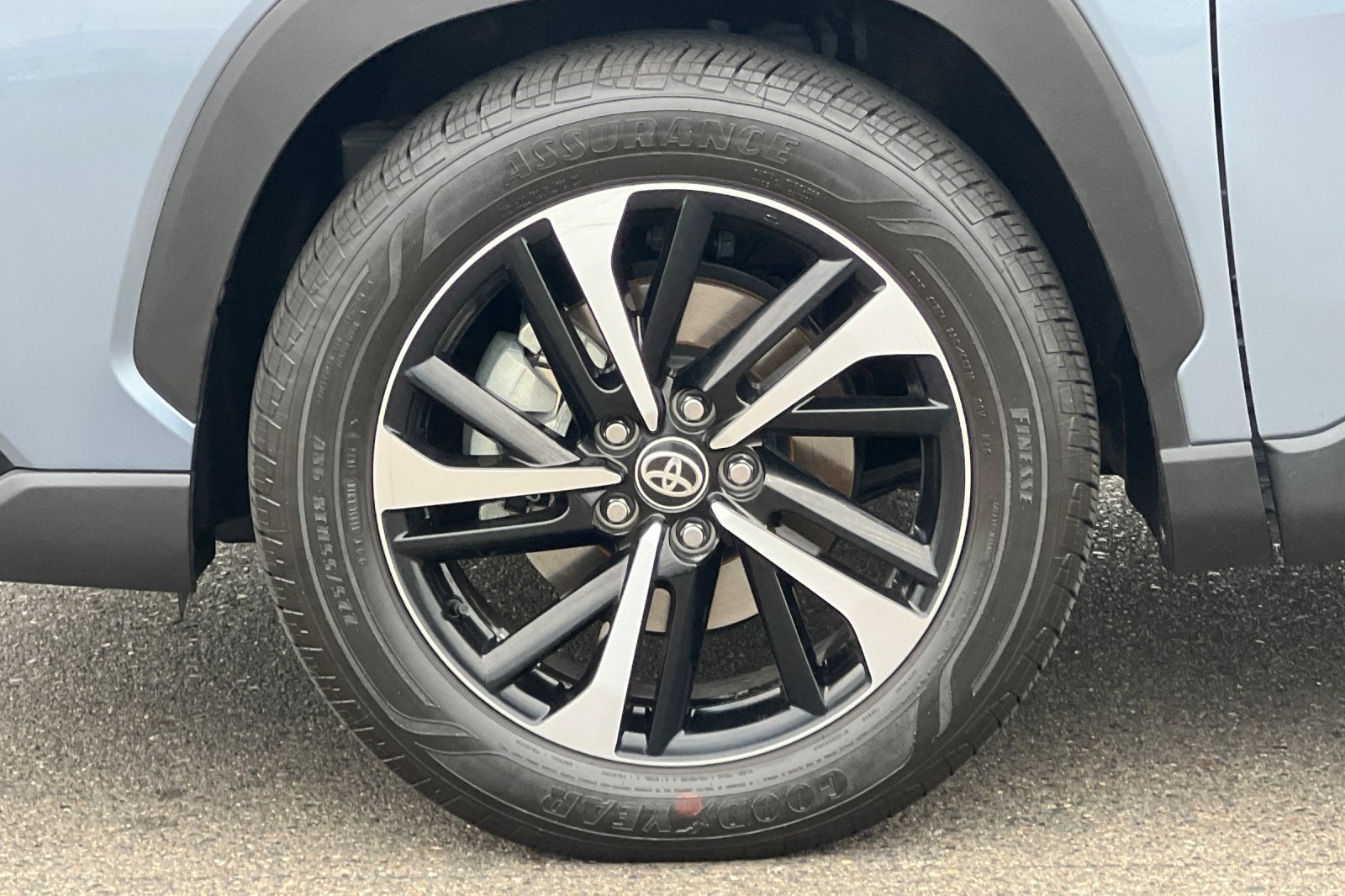 2024 Toyota Corolla Cross Hybrid XSE