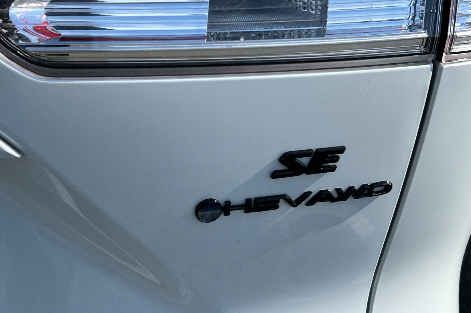 2025 Toyota Corolla Cross Hybrid SE