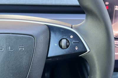 2026 Tesla Model Y Base