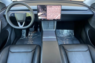 2026 Tesla Model Y Base
