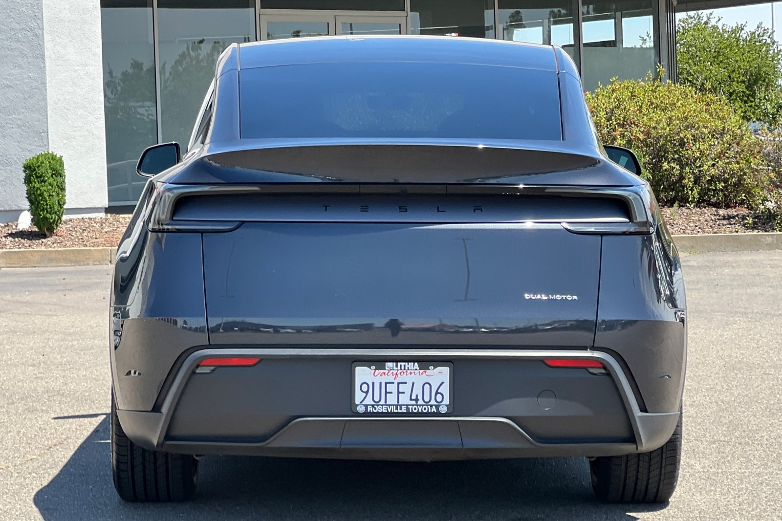 2026 Tesla Model Y Base
