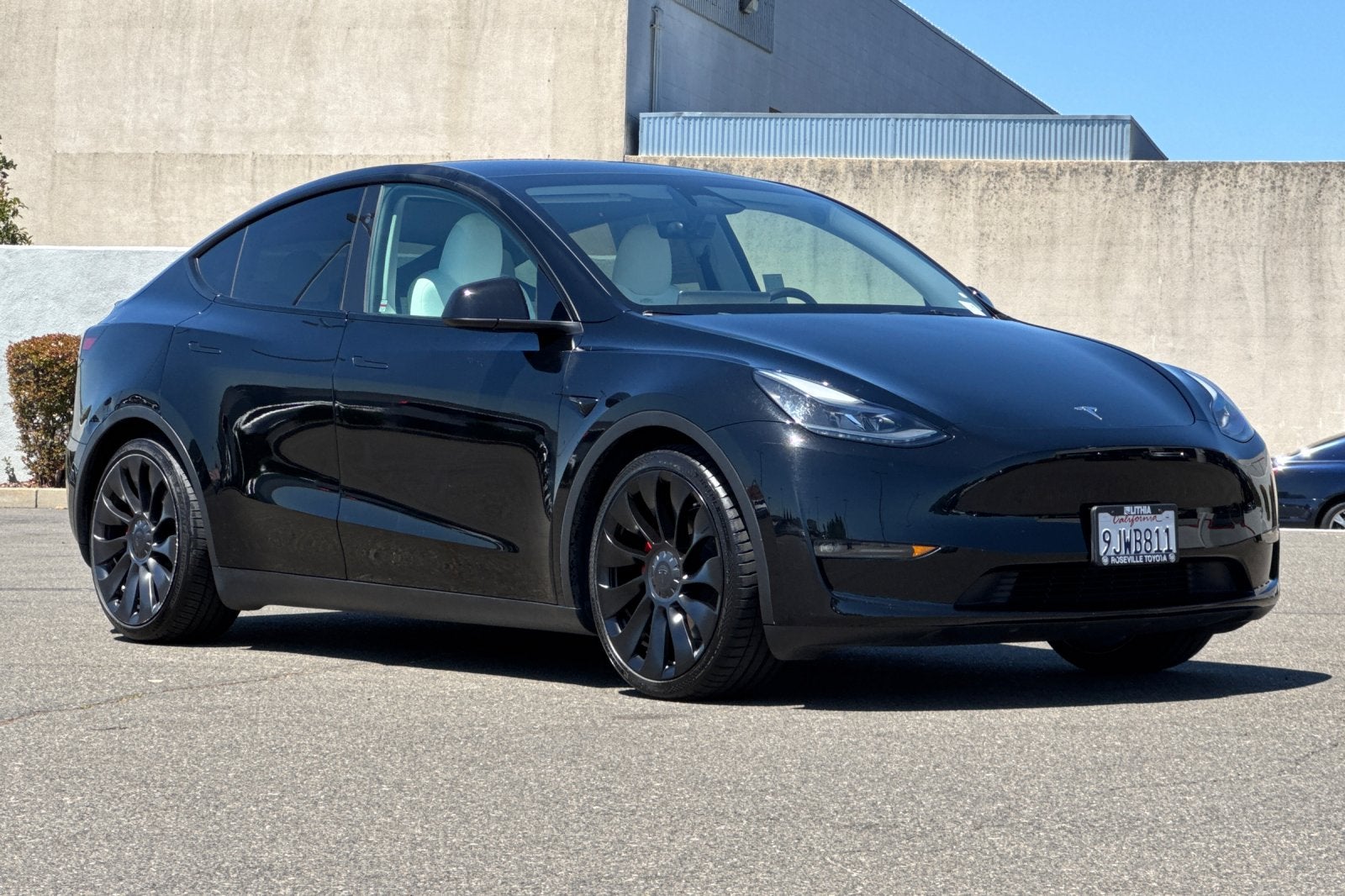 2023 Tesla Model Y Performance