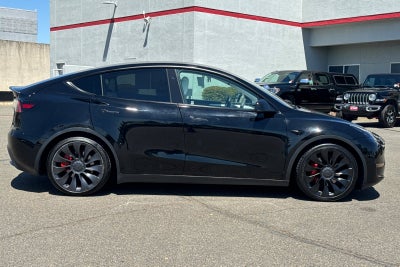 2023 Tesla Model Y Performance