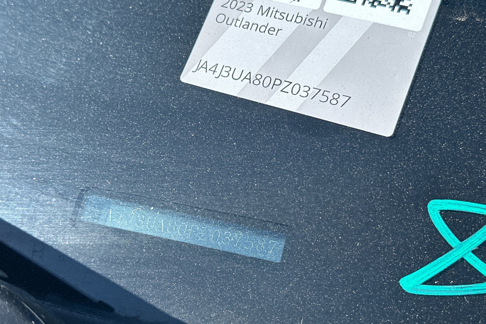 2023 Mitsubishi Outlander SE