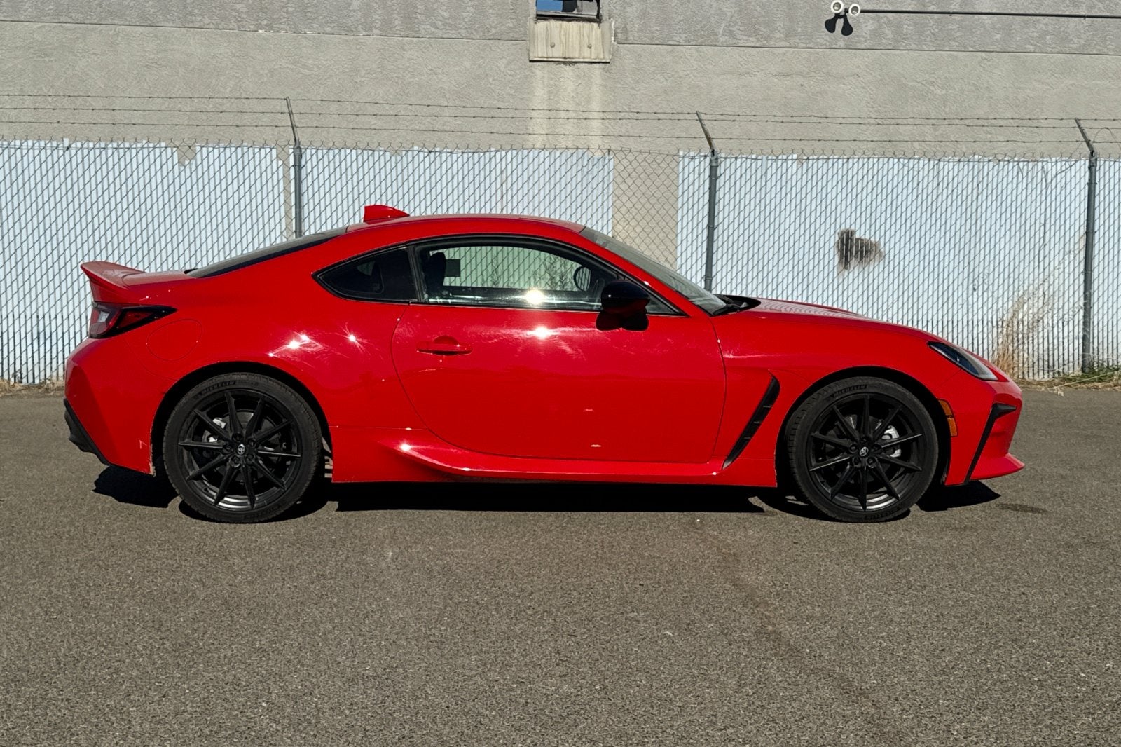 2025 Toyota GR86 Premium
