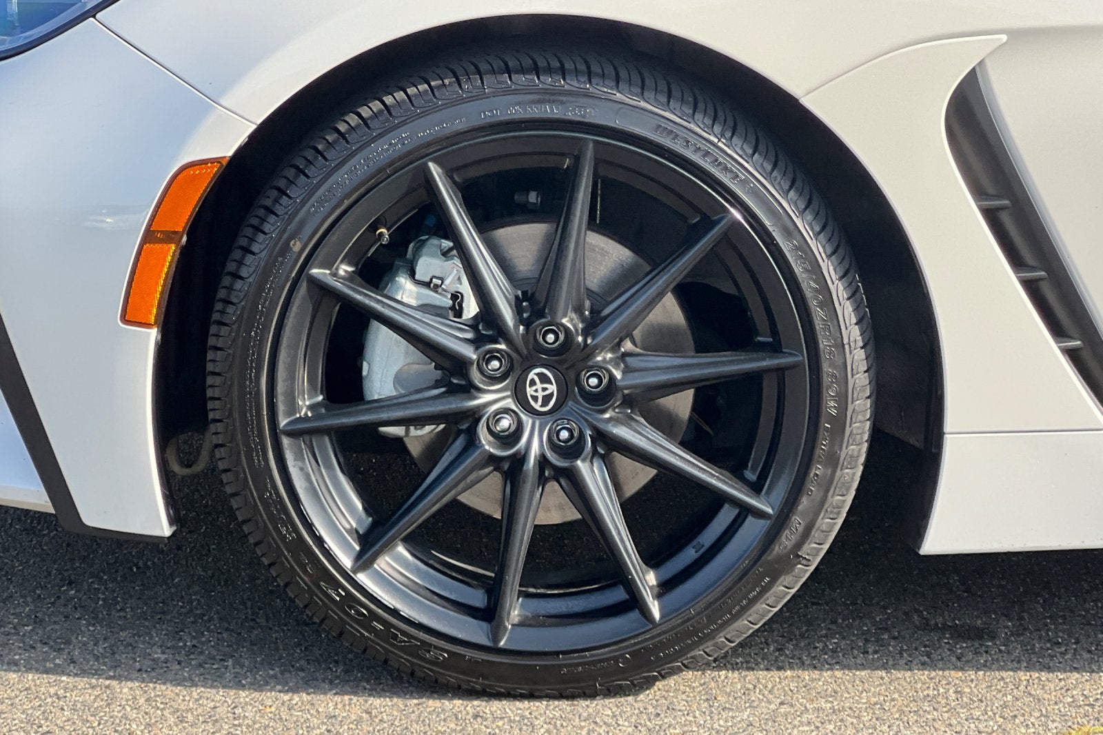 2024 Toyota GR86 Premium