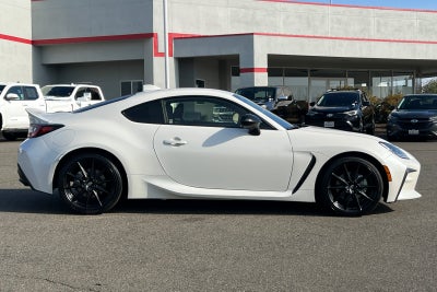 2024 Toyota GR86 Premium