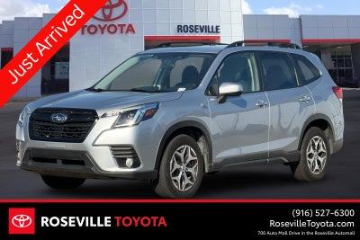 2023 Subaru Forester Premium
