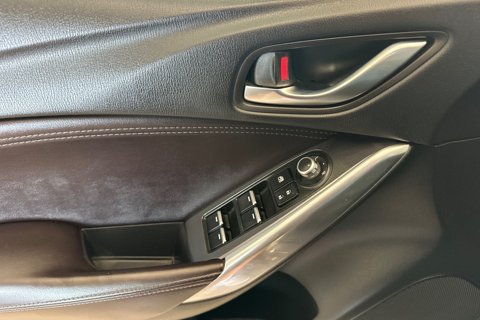 2016 Mazda Mazda6 i Grand Touring