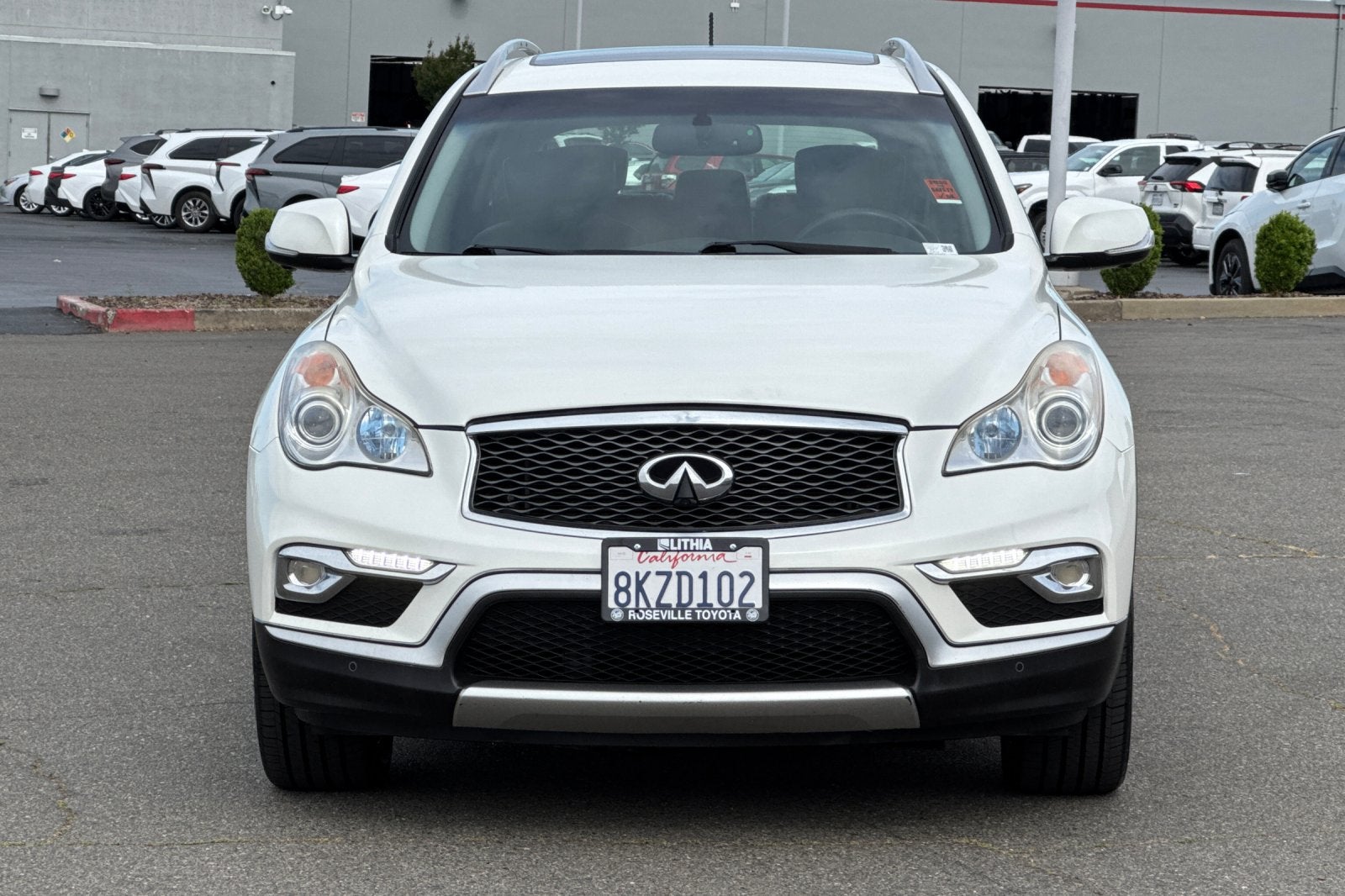2017 INFINITI QX50 Base