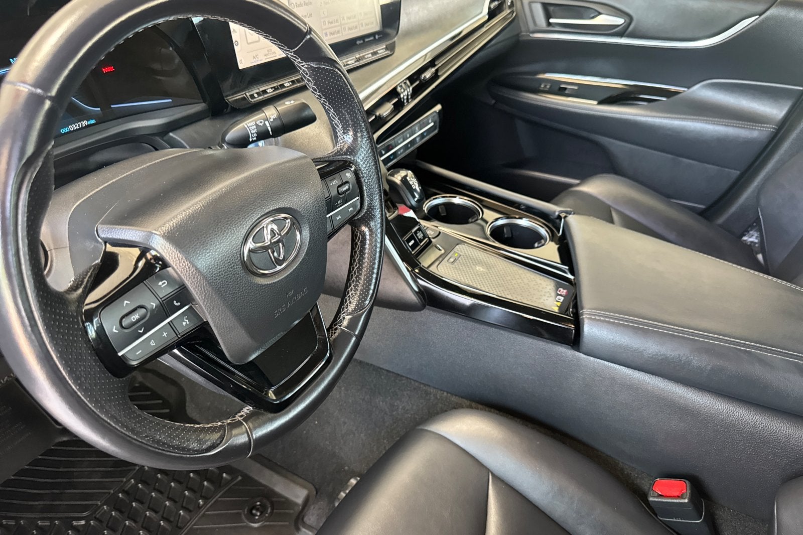 2022 Toyota Mirai XLE