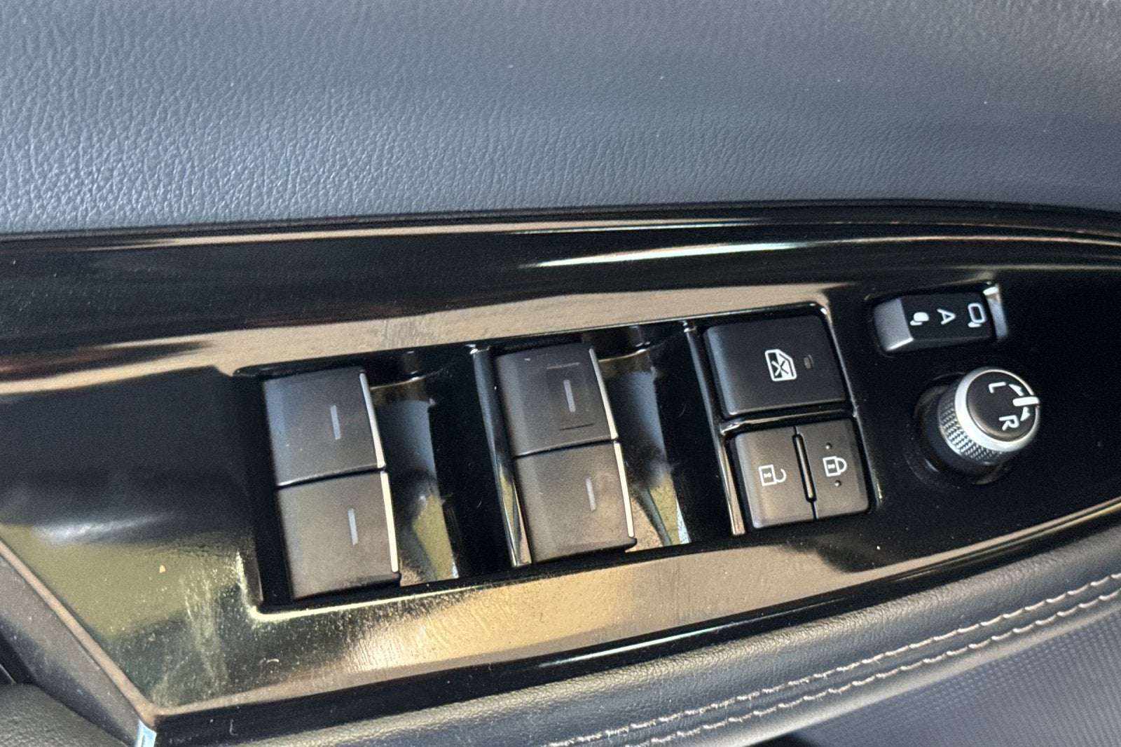 2022 Toyota Mirai XLE