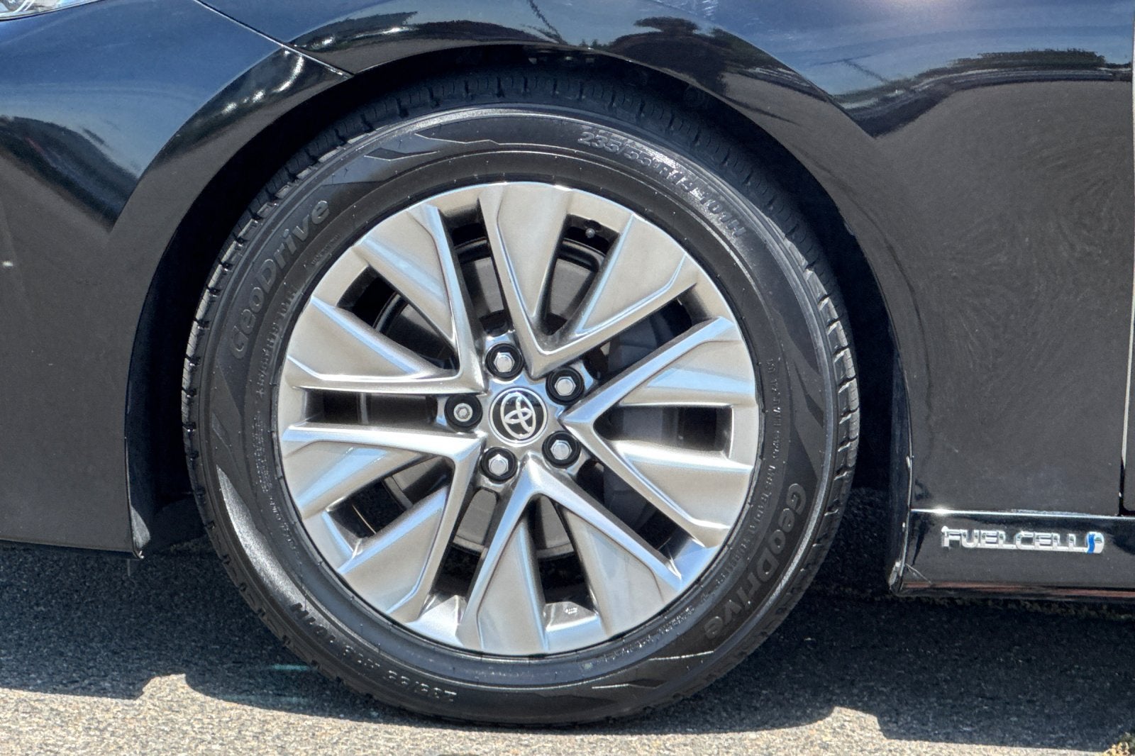 2022 Toyota Mirai XLE